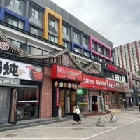 别再幻想买商铺养老了，这位大哥用1900万踩了个大坑！